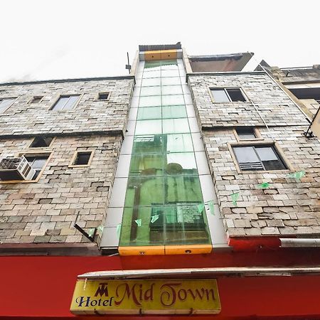 Spot On Hotel Midtown Gondia Екстериор снимка